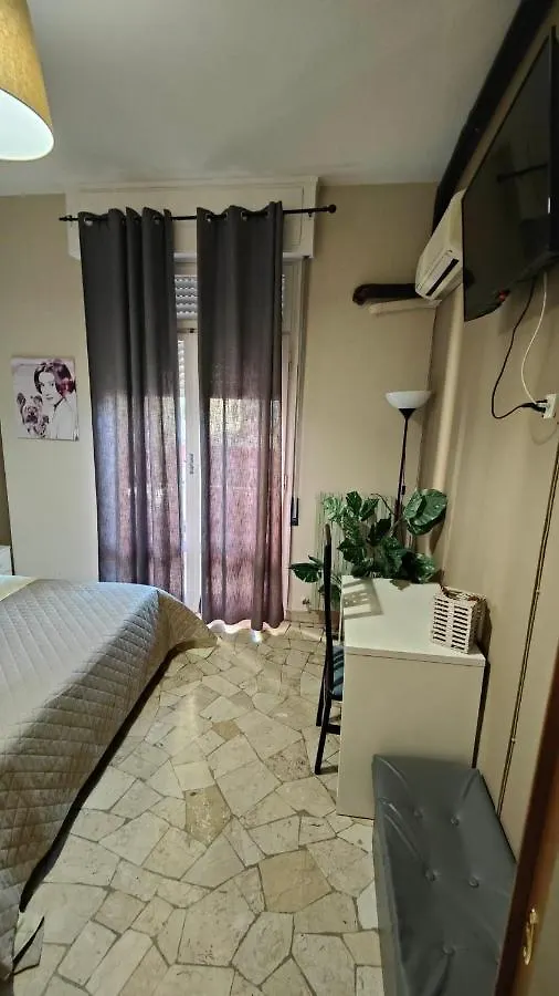 Etnea Glamour House Катания
