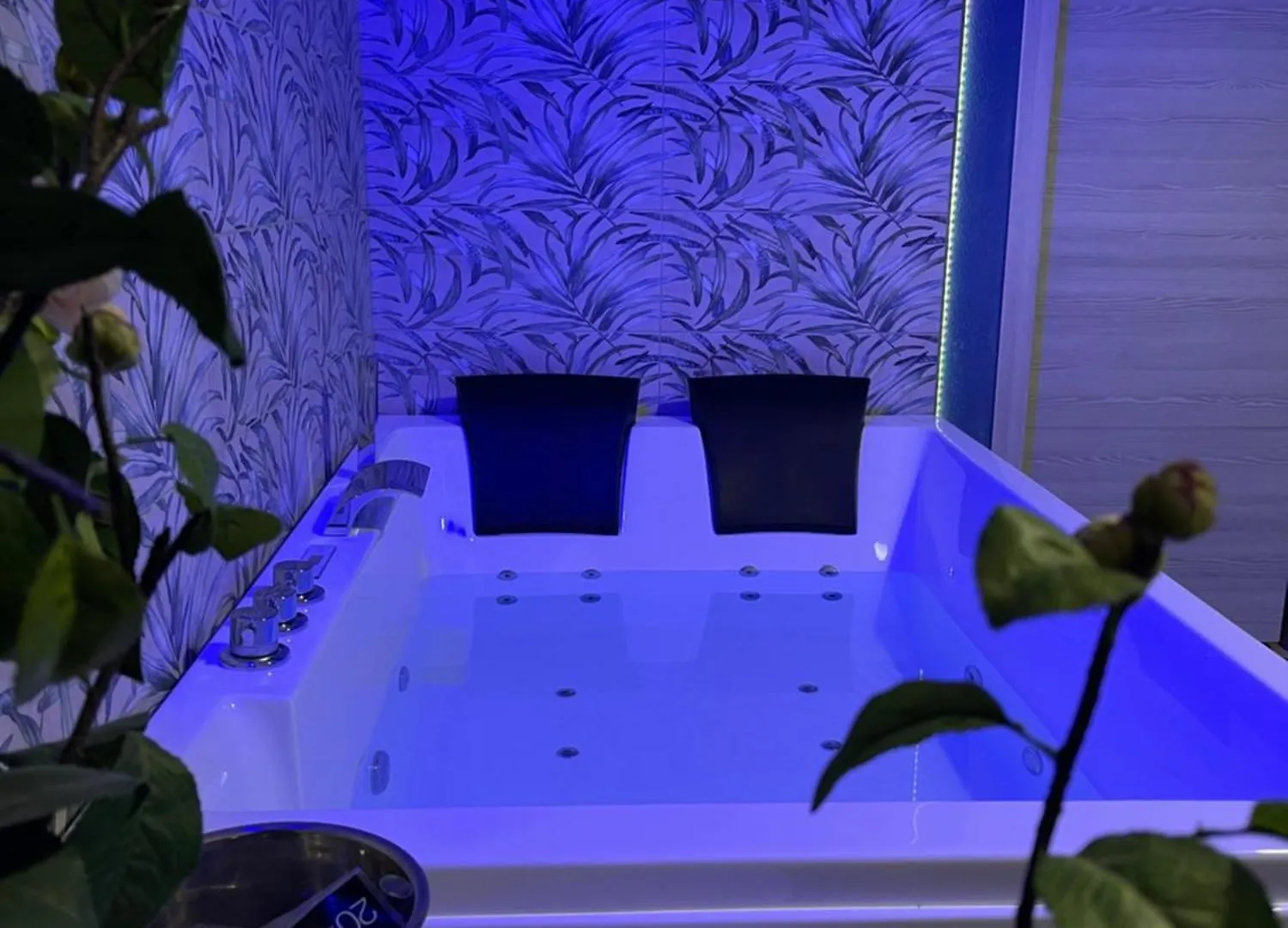 Etnea Glamour House Катания Отель типа 